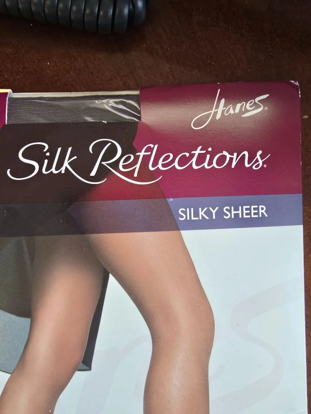 Hanes Silk Reflections Pantyhose Control Top Barely Black Size AB New Macy's
